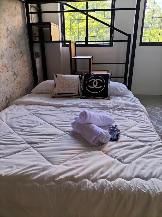 Le Melur Hotel Джордж Таун Екстериор снимка